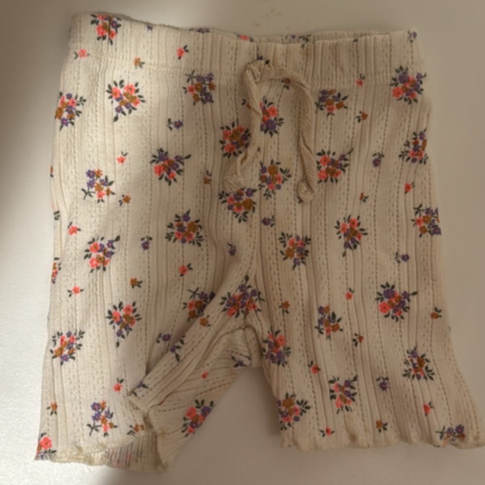 Zara floral Knit Shorts